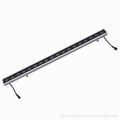 LED Wall Washer with 4-in-1 controller, color patterns can be up to 50 kinds